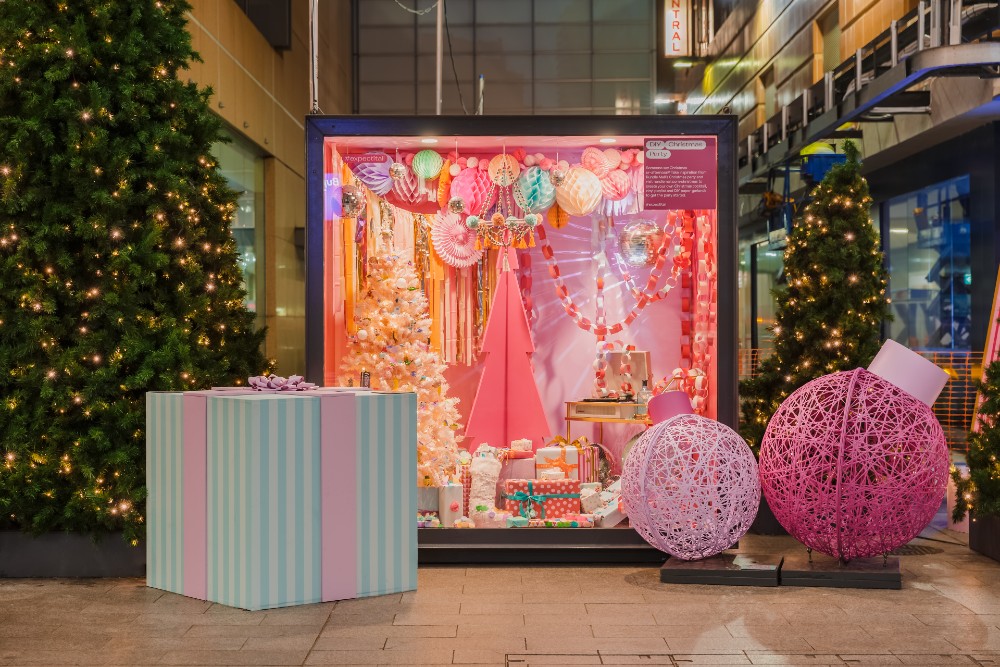 Rundle Mall Ups Christmas Decoration Game with Window Showcase - Glam  Adelaide