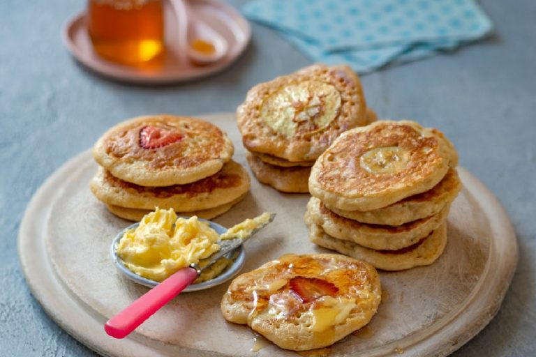 RECIPE: Fruit Pikelets 3 ways - KIDDO Mag