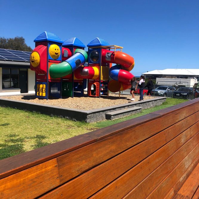 Christies-beach-pub-playground