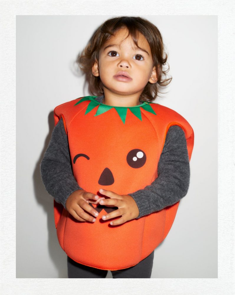 Zara pumpkin costume