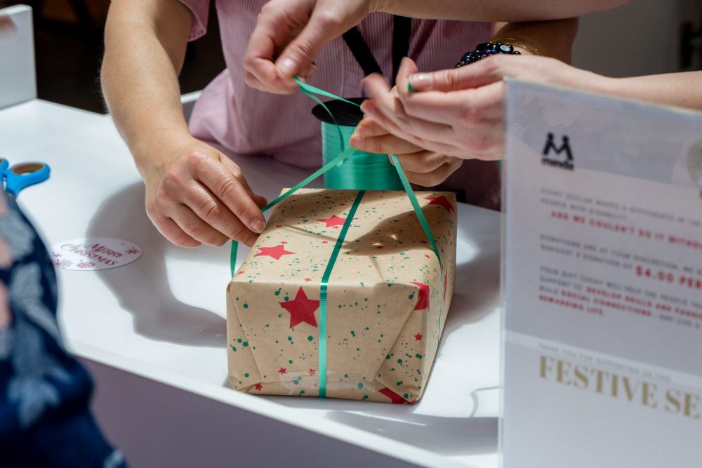 Gift wrapping Adelaide city
