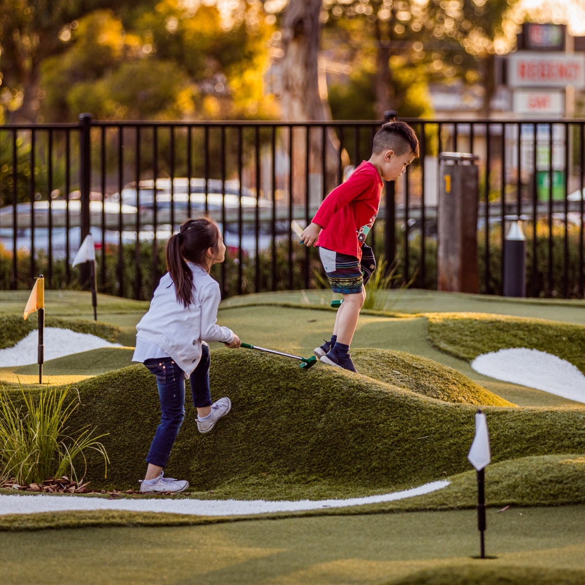 Shanx mini golf school holidays april