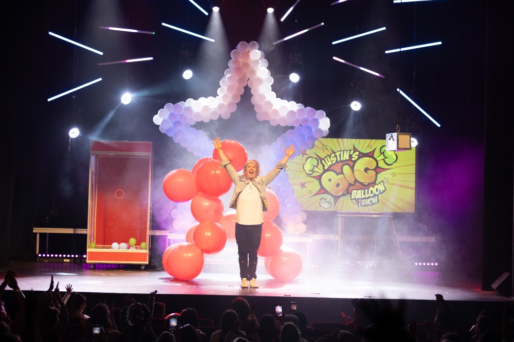 Family-Friendly Fringe: Justin's Big Balloon Show