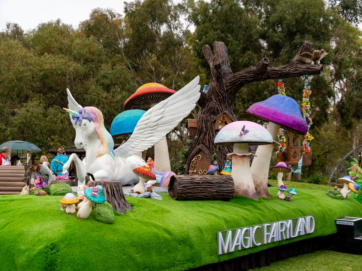 New Fairyland float.